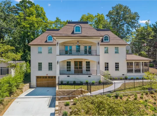 1303 Riverview Rd